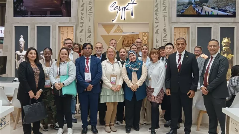 وزارة السياحة تشارك في المعرض السياحي الدولي للحوافز IBTM 2025 بإسبانيا