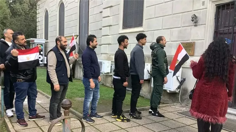مطالبات بتمديد التصويت ببروكسل لتمكين المصريين بالخارج من الإدلاء بأصواتهم 