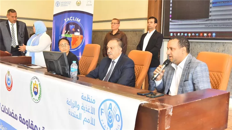 محافظ أسيوط يشهد انطلاق حملة التوعية بمقاومة مضادات الميكروبات  