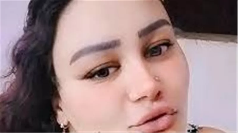 ضبط التيك توكر “دودو المهرة الملكة” داخل كمبوند بحدائق أكتوبر