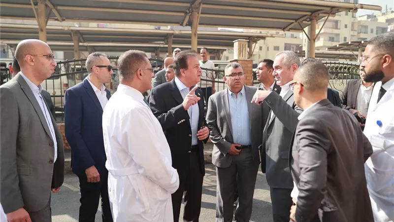 وزير الصحة يفتتح تطوير أقسام الطوارئ والعيادات الخارجية بمستشفى المطرية 