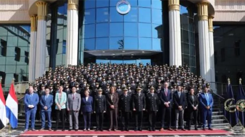 بالتعاون مع هولندا.. أكاديمية الشرطة تنظم دورة لطلابها في مجال فحص وثائق السفر