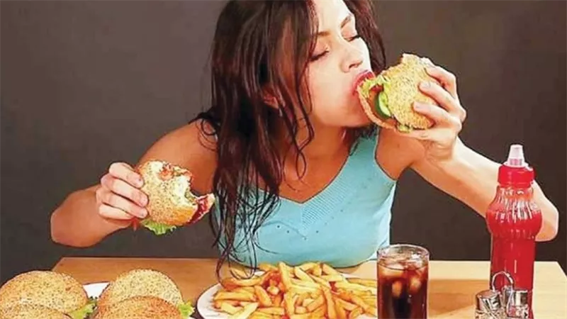 برد الشتاء وجوع الليل .. 5 خطوات تخليك تتحكمي بشهيتك 	4