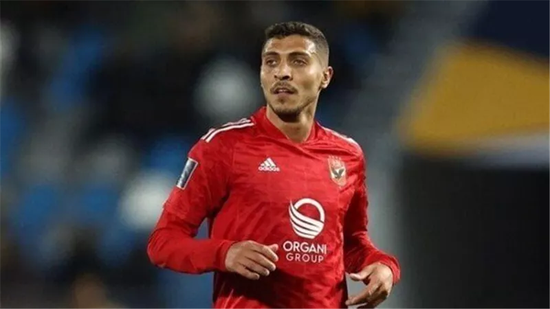 شوبير ينتقد الحملة ضد محمد شريف: اللاعب هداف ويمتلك أرقامًا قياسية