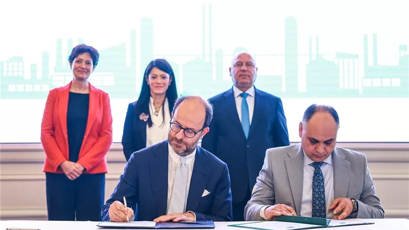  التخطيط والبيئة توقعان اتفاق تمويل ميسر ومنحة بقيمة 53.8 مليون يورو 