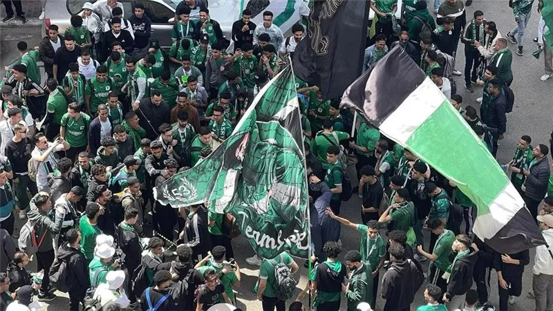 الحسيني أبو قمر: علاقة أبوعلي والخطيب جيدة جدا وهذه حقيقة عروض الأهلي