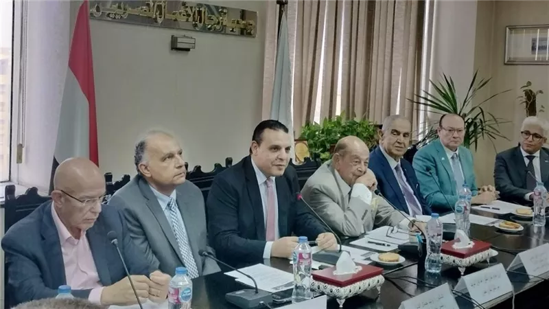 التمثيل التجاري وجمعية رجال الأعمال ينظمان لقاء لبحث تصديرخدمات التطويرالعقاري