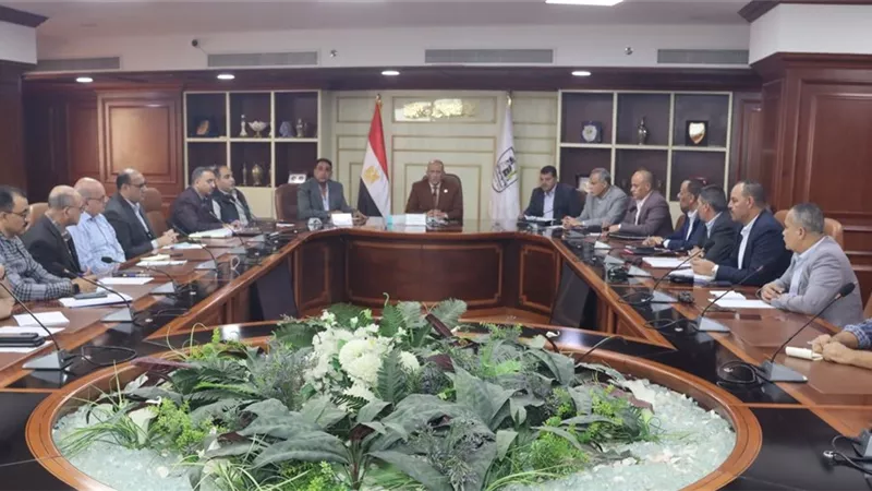 بني سويف تكثف الرقابة على المواقف لضمان الالتزام بخطوط السير والتعريفة الرسمية