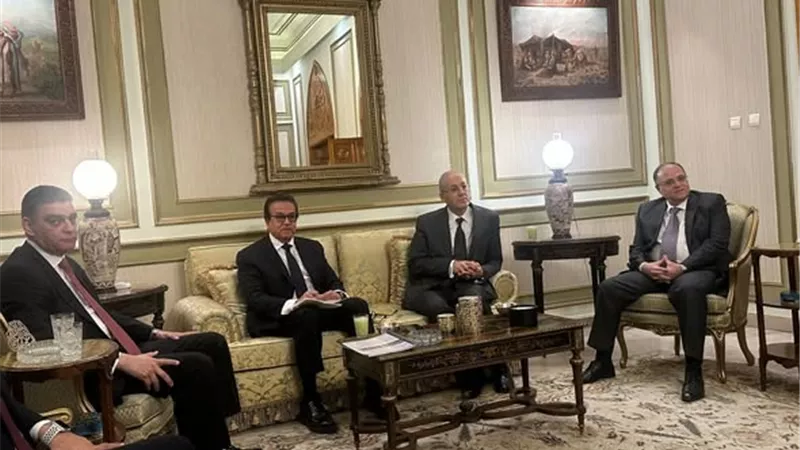 وزير الصحة يلتقي وفد اتحاد الغرف التركية لبحث التعاون الصحي والاستثمار المشترك