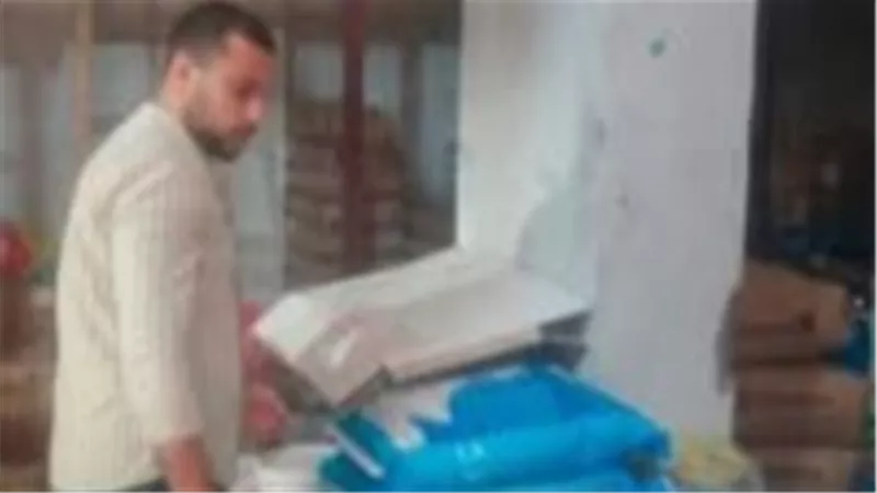 حمل تموينية تضبط 320 كيلو مواد غذائية غير صالحة للاستهلاك بدمنهور 