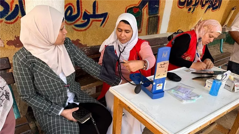 سلامتكم أولويتنا.. صحة القليوبية تدعم الناخبين بفرق التأمين الطبي 