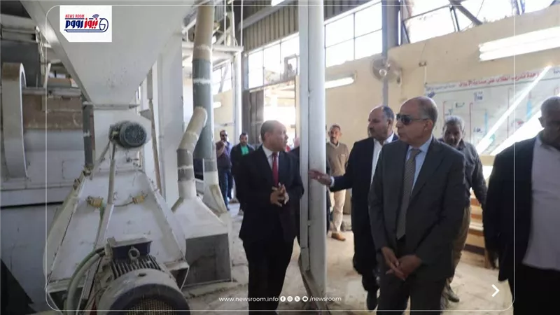 محافظ المنيا يتفقد مدرسة الثانوية الزراعية لرفع كفاءة مشروعات الإنتاج الحيواني