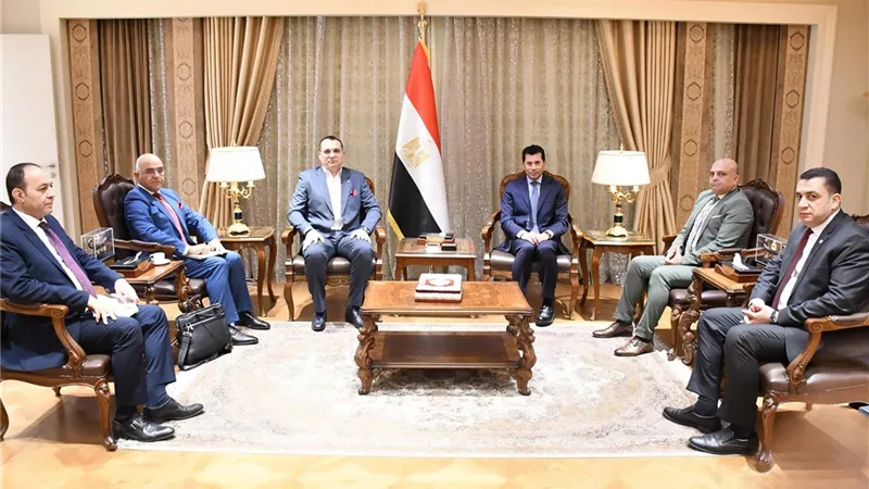 وزير الشباب والرياضة يجتمع مع شركة سبيشال جروب لبحث تطوير منظومة الطب الرياضي 