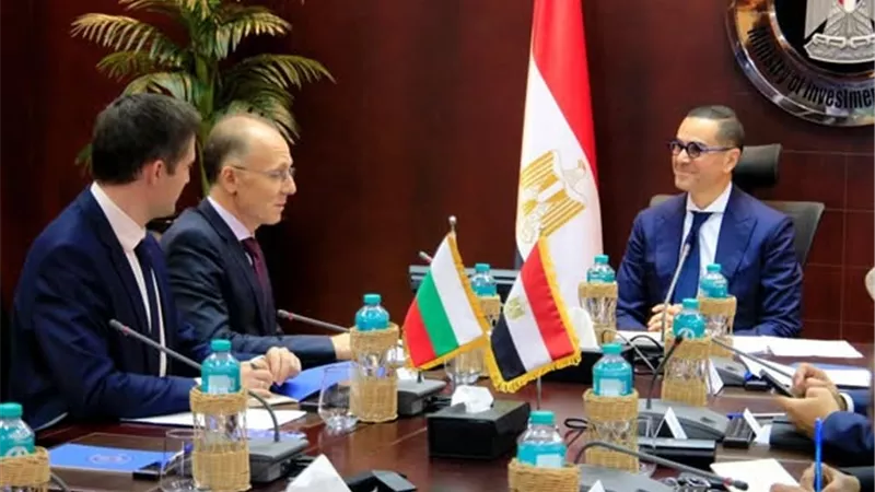 وزير الاستثمار يلتقي سفير بلغاريا بالقاهرة لبحث سبل تعزيز العلاقات بين البلدين