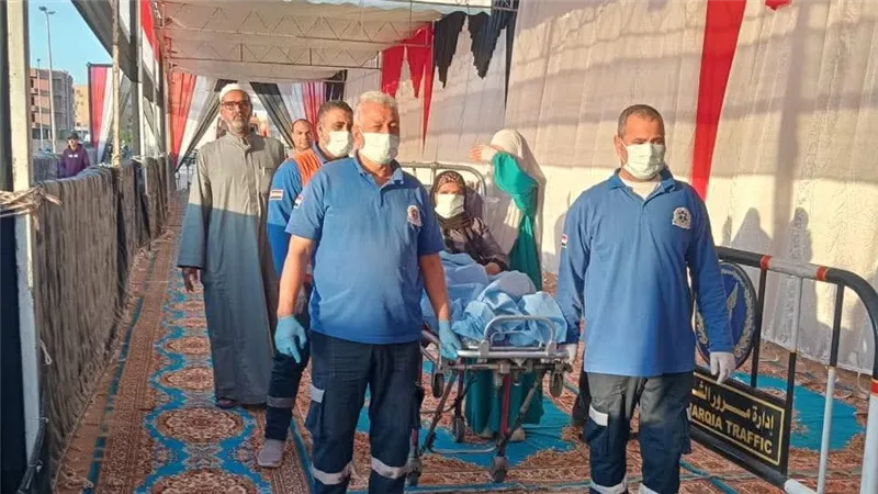 إسعاف الشرقية.. استجبنا لنقل حالتين غسيل كلوي أرادا المشاركة في الانتخابات