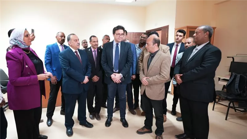 تطوير المراكز الثقافية بالصعيد.. جولة موسعة بقصر ثقافة جمال عبد الناصر 