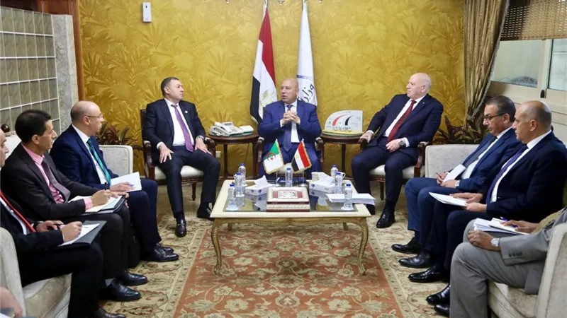 مصر والجزائر تتفقان على تعاون صناعي ونقلي وفرص استثمارية مشتركة