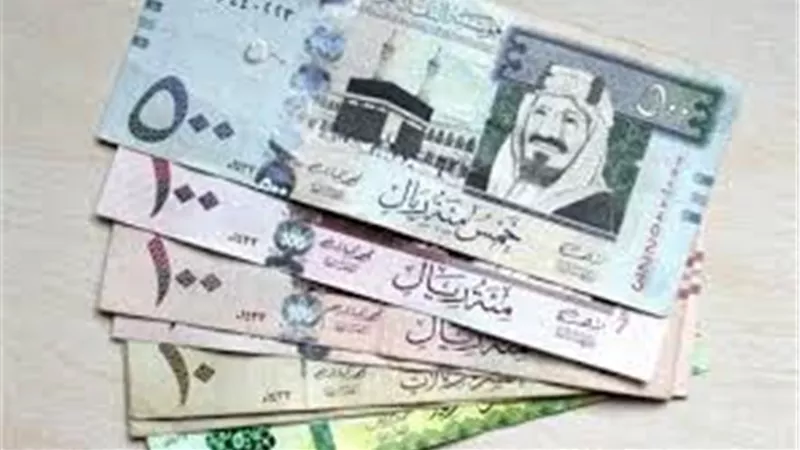 سعر صرف  الدينار الكويتي مقابل الجنيه المصري اليوم الجمعة 2 يناير 2026