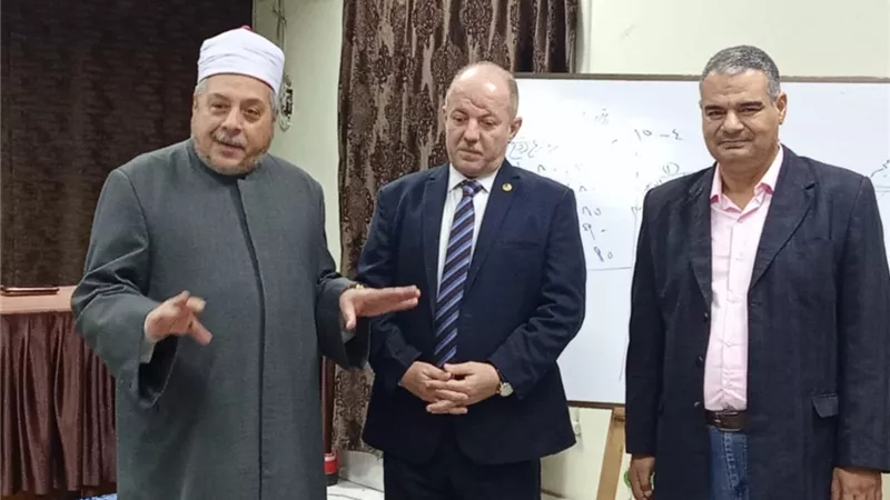 قطاع المعاهد الأزهرية يطلق برنامج تدريبي لواضعي الامتحانات في العلوم الشرعية