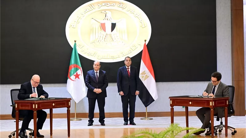 وزير الثقافة يوقّع اتفاقيات تعاون جديدة بين مصر والجزائر لتعزيز الشراكة الثقاف