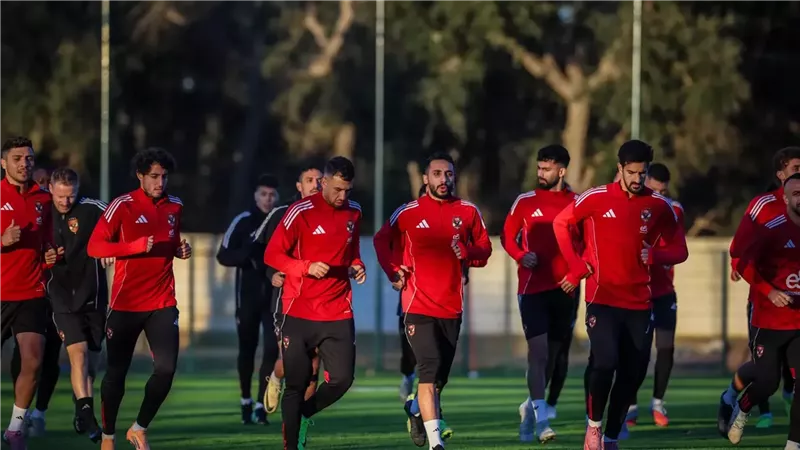 تفاصيل الاجتماع الفني لمباراة الأهلي والجيش الملكي في دوري أبطال إفريقيا 