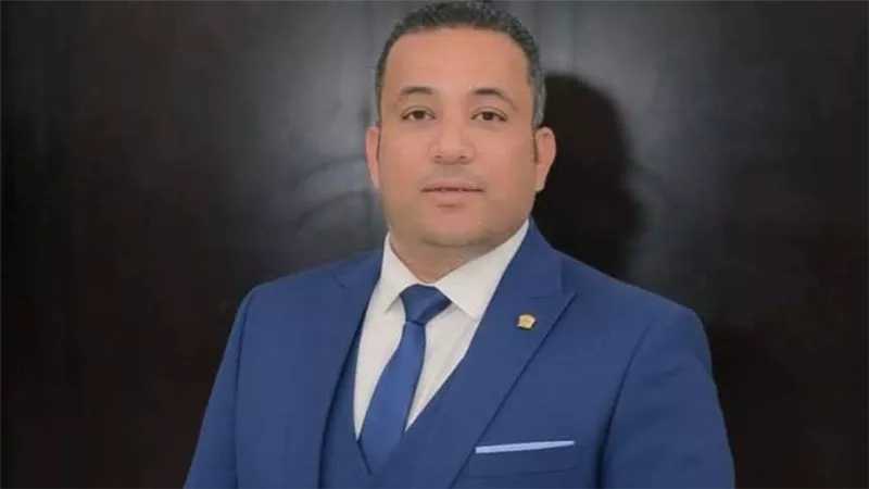 بعد استقباله محافظ القليوبية بجلابية.. أول تحرك برلماني بشأن مدير مدرسة برقطا