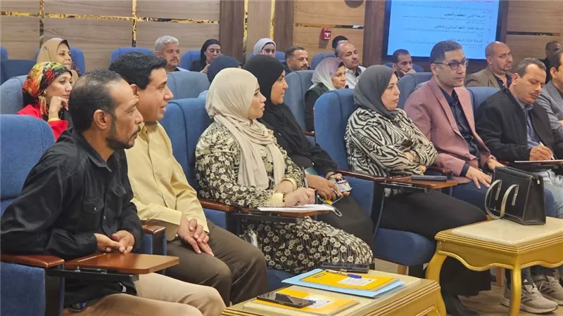 محافظ أسيوط: ورشة عمل استرشادية لتعزيز حملات التوعية البيئية بالمحافظة