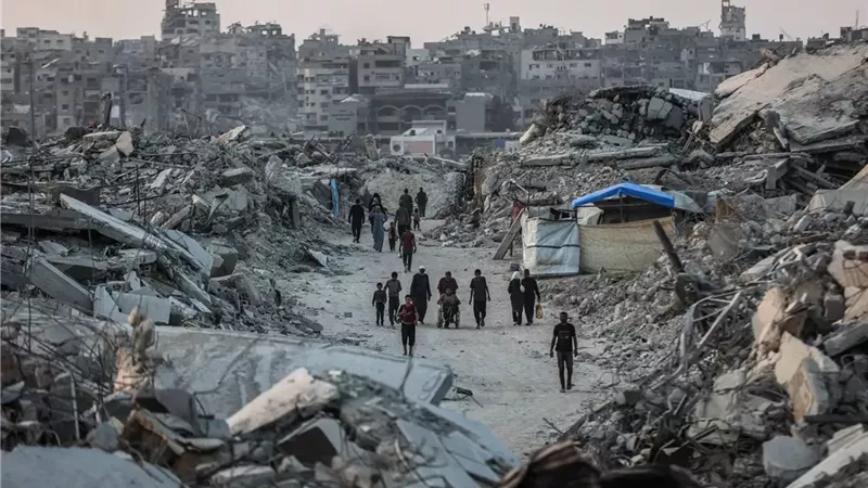 الضفة وغزة.. أستاذ علوم سياسية: الوضع الإنساني في الأراضي الفلسطينية كارثي 