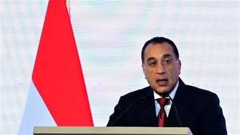 رئيس الوزراء يصدر 6 قرارت بشأن تخصيص أراضي أملاك الدولة الخاصة لعمل مشروعات