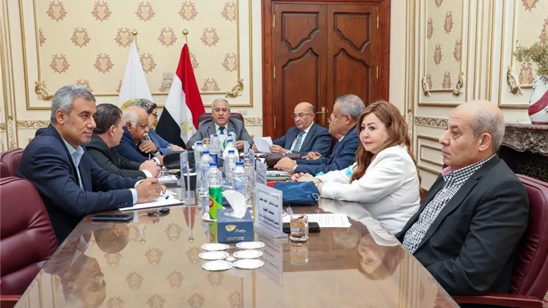  الهيئة الوطنية للصحافة تعلن جوائز التفوق وتدمج مجلة حريتي الأسبوعية 