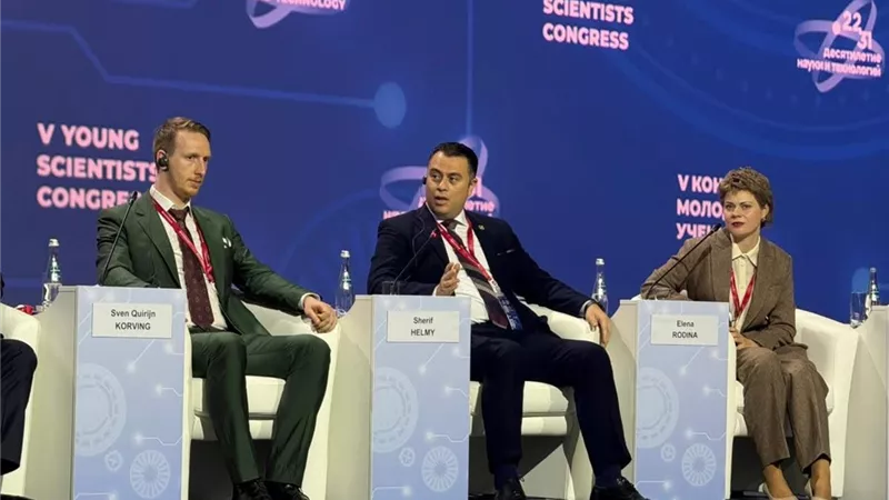 رئيس «المحطات النووية» يشارك في مؤتمر العلماء الشباب بمدينة سوتشي روسيا