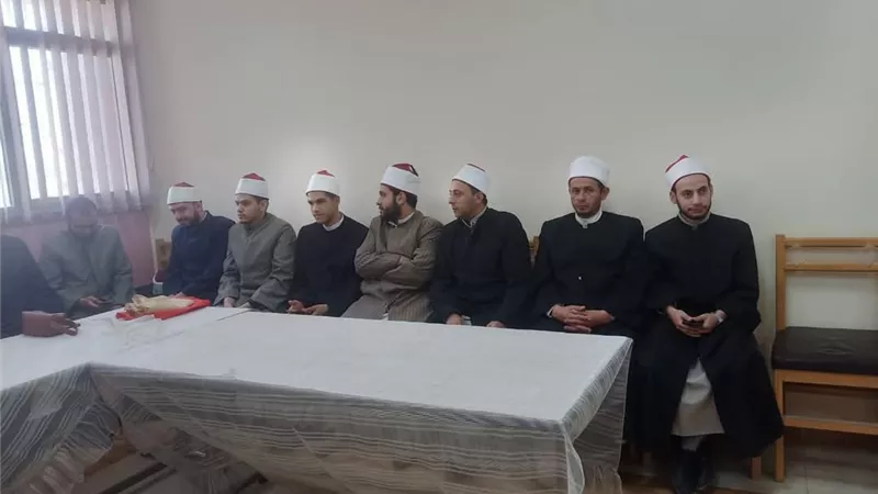 صحة السويس تنظم ندوة للتوعية عن مقاومة الميكروبات والإفراط في استخدام المضادات