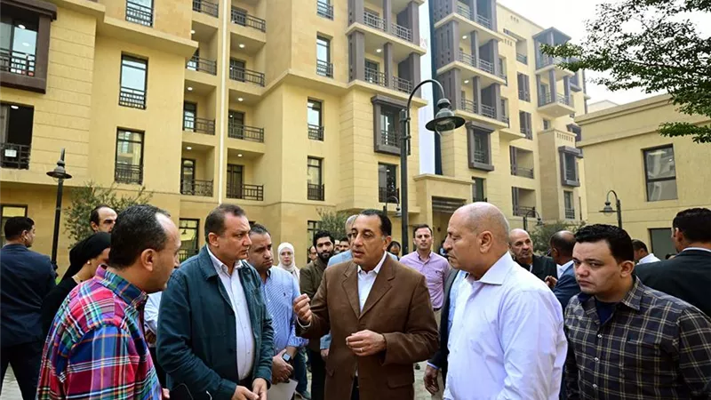 رئيس الوزراء يتفقد مشروع 