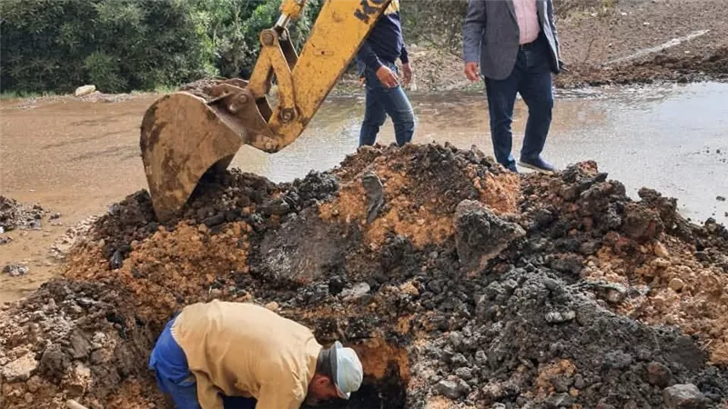 تحرك عاجل لمجلس مدينة شبين الكوم لإصلاح كسرين مفاجئين بخطوط المياه الرئيسية
