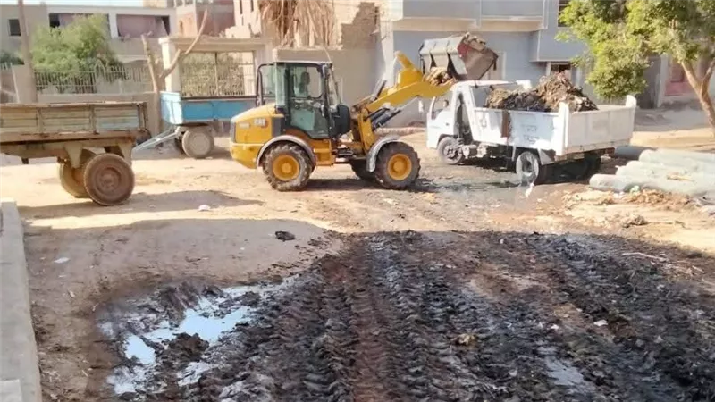 محافظ أسيوط يشدد على تكثيف حملات النظافة بجميع القرى والمراكز