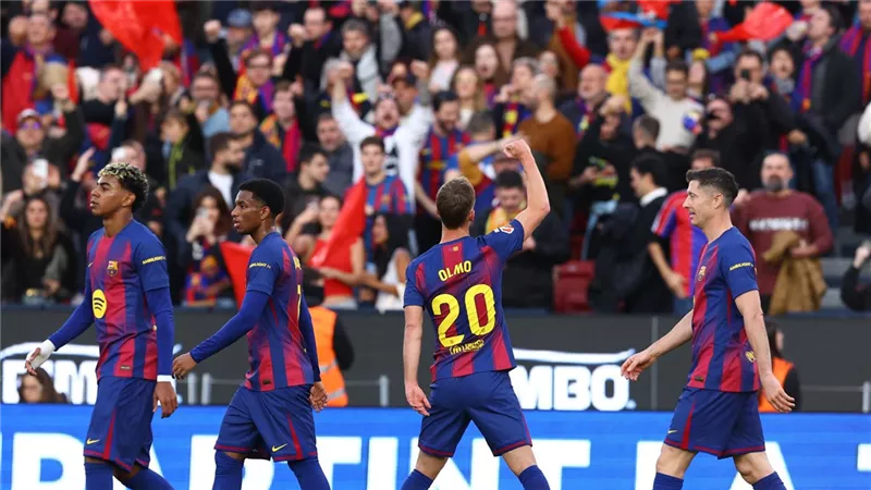 ملخص وأهداف ونتيجة مباراة برشلونة وديبورتيفو ألافيس (3-1) فيديو