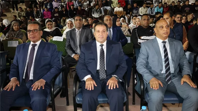 رئيس جامعة قنا يستقبل مساعد وزير التضامن الاجتماعي ويبحثان سبل التعاون المشترك