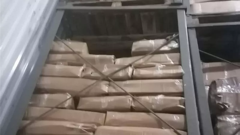 ضبط 5.6 طن جمبري وأسماك وكاليماري وبطارخ مجهولة المصدر بدمياط