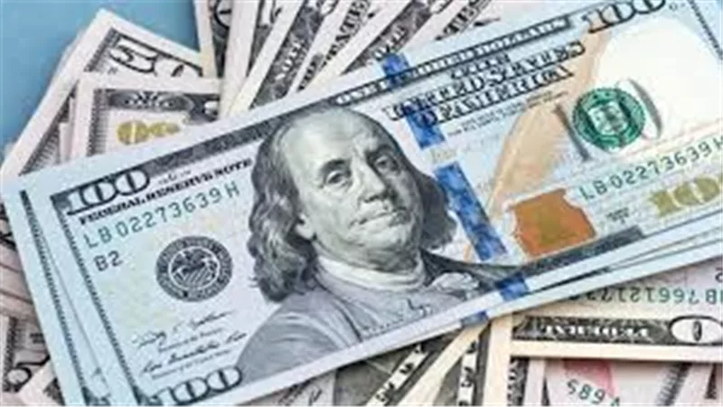 الأمن يسقط أباطرة الدولار.. 9  مليون جنيه في قبضة العدالة