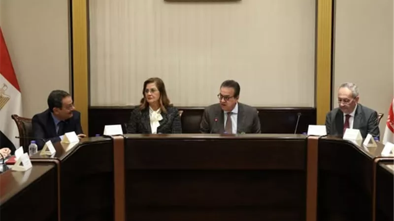 وزير الصحة يترأس اجتماع اللجنة الاستشارية العليا للتنمية البشرية