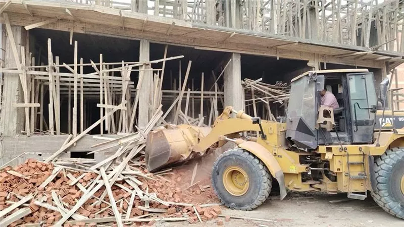 وزيرة التنمية تتلقى تقريرًا حول جهود التصدي للبناء المخالف في المحافظات