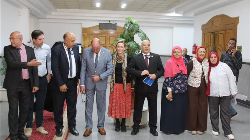 وفد من منظمة العمل الدولية يزور المركز القومي للسلامة المهنية لتعزيز التعاون 