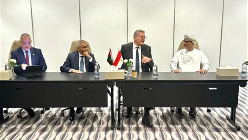 تعزيز التعاون المصري العماني في الهيدروجين الأخضر ومشروعات الغاز الطبيعي 