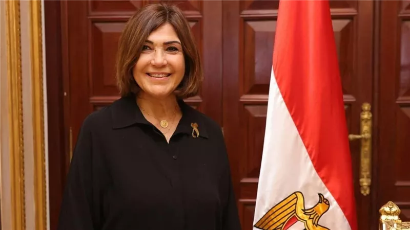 القومي للمرأة يهنئ د. سوزان القليني لتوليها منصب المستشار الإعلامي لرئيس جامعة