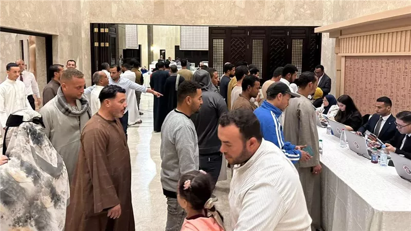 إقبال متزايد للمصريين بالخارج للتصويت بانتخابات الدوائر الـ19 الملغاة