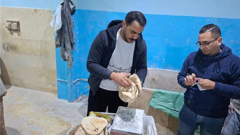 بتوجيهات المحافظ.. حملات تفتيش ميدانية على المخابز في بسيون بالغربية