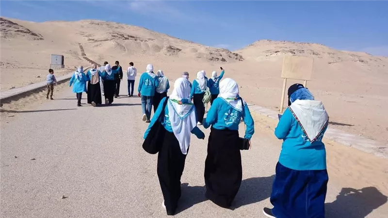 محافظ أسيوط: استثمار طاقات الشباب والفتيات ركيزة أساسية لتنمية المجتمع 