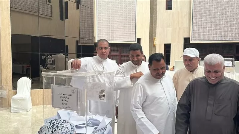 استمرار توافد المصريين بالرياض للإدلاء بأصواتهم على الدوائر الملغاه
