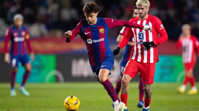 موعد مباراة برشلونة وأتلتيكو مدريد والتشكيل والقناة الناقلة