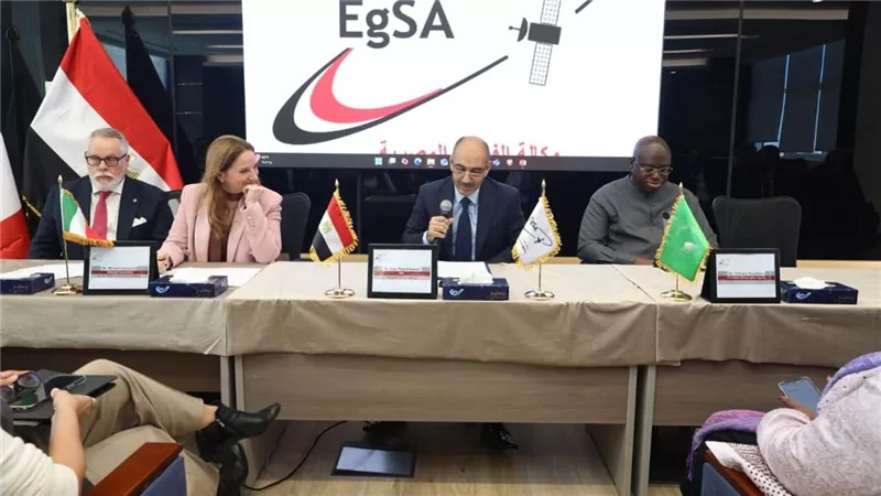 وكالة الفضاء المصرية تحتفل بيوم الفضاء الإيطالي وتعزز التعاون المصري–الإيطالي